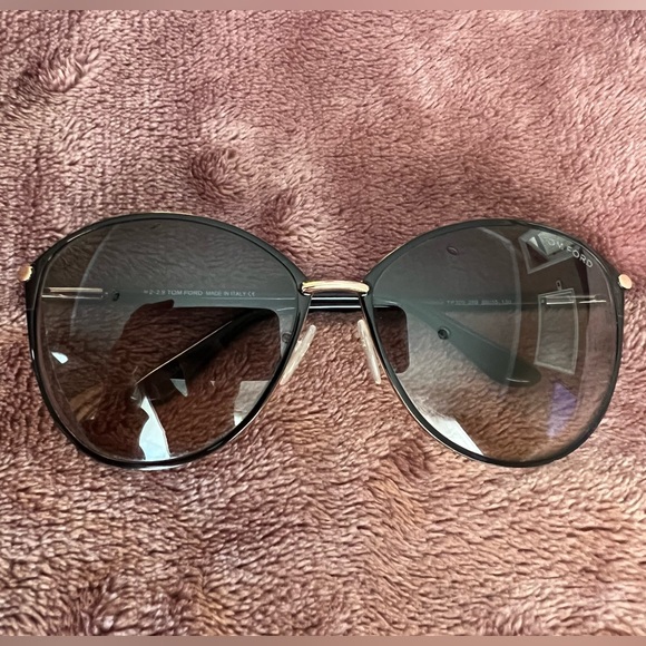 Tom Ford Accessories - Tom Ford Penelope Sunglasses Black with Rose Gold Accents